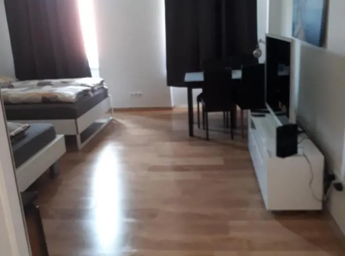 Schloessel 24 Вена